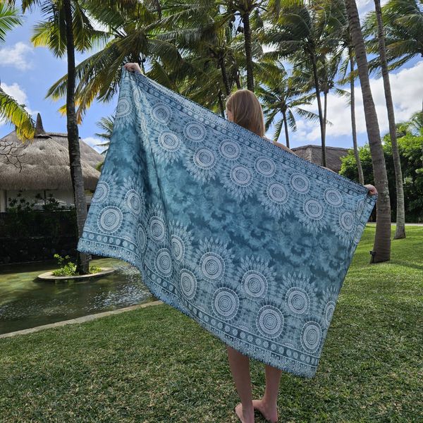 "Azores" Sarong fra Lotus and Luna
